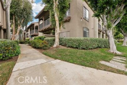 Delightful Newly Listed Mandevilla Condominium Located at 2800 Keller Drive #51