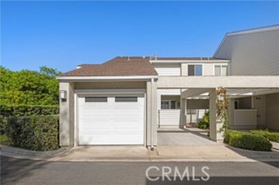 Beautiful Windwood Townhomes Townhouse Located at 415 Deerfield was Just Sold