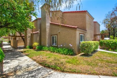 1413 Vista Grande #122 Photo