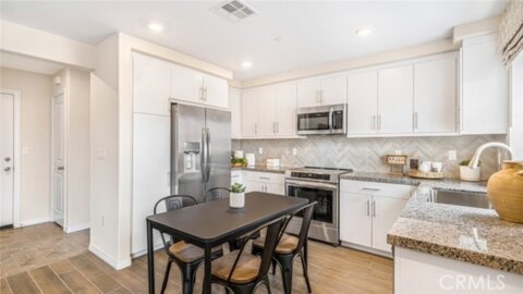 7371 Olive Grove Street Photo