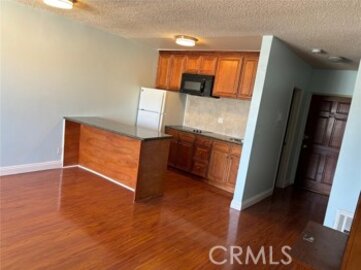 Lovely Newly Listed Villa Lorena Condominium Located at 18307 Burbank Boulevard #310