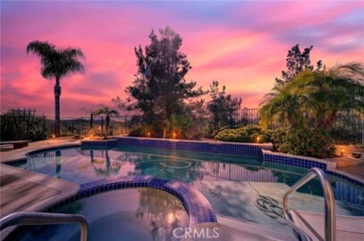 23801 Hollingsworth Photo