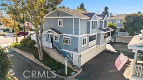 This Stunning Garden Park Village Townhouse, Located at 211 Saybrook, is Back on the Market