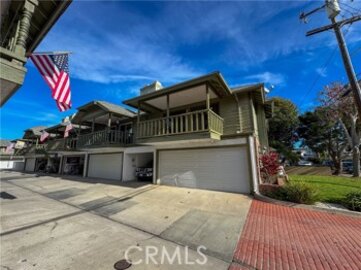 Amazing Newly Listed Pacific Bluffs Townhouse Located at 2231 Pacific Avenue #1