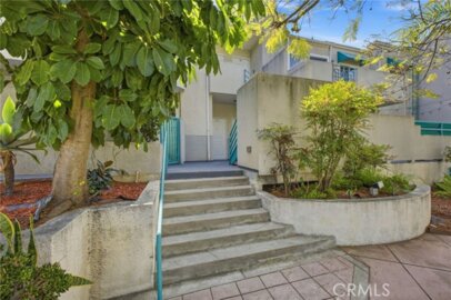 434 E Spruce #100 Photo
