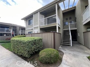 Marvelous Newly Listed Village Homes Condominium Located at 1111 Packers #25