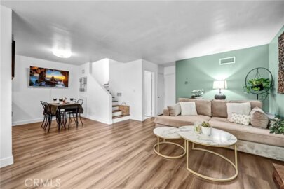 801 E Acacia Photo