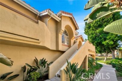 Stunning Newly Listed Vista West Park Condominium Located at 91 Costero Aisle #272
