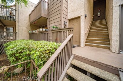 18316 Hatteras Street #26 Photo