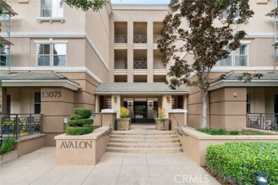 13075 Pacific #409 Photo