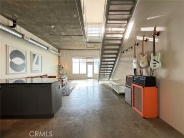 116 S Harbor Boulevard #102 Photo