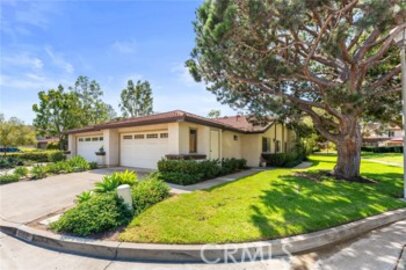 Splendid Newly Listed Seaside Villas Townhouse Located at 33651 Surfside