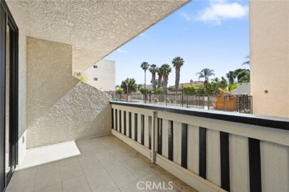 19029 Nordhoff Street #103 Photo