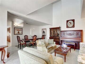 9031 Lampson Avenue Photo