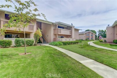 8877 Lauderdale Court #210-G Photo