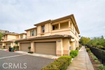 Extraordinary Villaggio Townhouse Located at 4029 Villa Modena was Just Sold