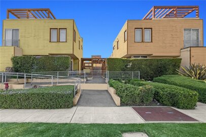 53 N Oak Avenue #5 Photo