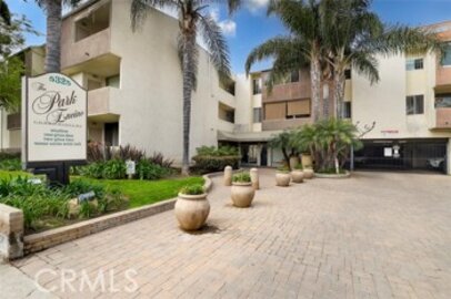 This Splendid Park Encino Condominium, Located at 5325 Newcastle Avenue #334, is Back on the Market
