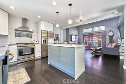 957 W Imperial #30 Photo