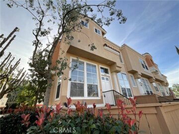 8027 E Naples Lane Photo