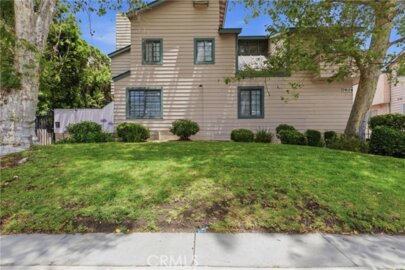 7904 Topanga Canyon Boulevard #3 Photo