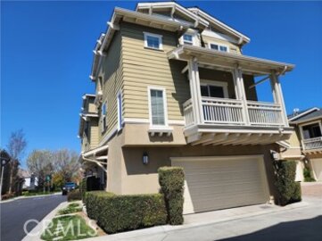 Elegant Berkshire Condominium Located at 1 Arabis Court #59 was Just Sold