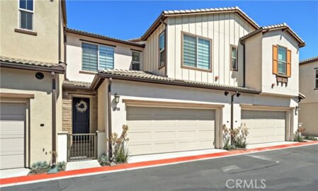 1758 Valley Oak Way Photo