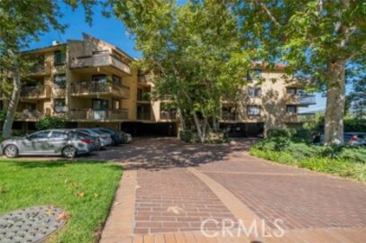 Amazing Stancrest Condominium Located at 3481 Stancrest Drive #218 was Just Sold