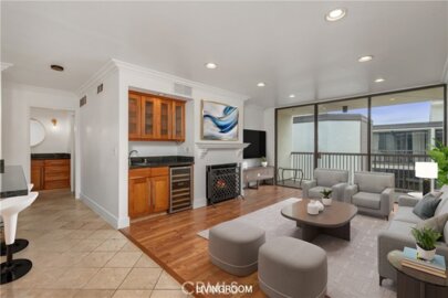 911 N Kings Road #319 Photo