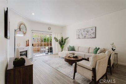 435 E Valencia #105 Photo