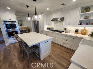 Delightful Smoketree Townhouse Located at 25172 Chestnutwood was Just Sold
