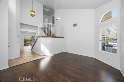 7527 Tampa Avenue #1 Photo