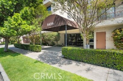 Impressive 4454 Ventura Canyon Ave Condominium Located at 4454 Ventura Canyon Avenue #307 was Just Sold