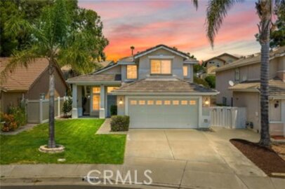 Elegant Paloma Del Sol Single Family Residence Located at 31698 Corte Avalos was Just Sold