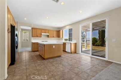 33138 Rhine Avenue Photo