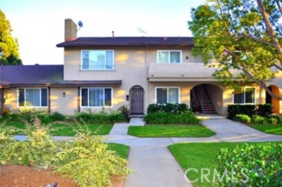 Magnificent Tustin Verdes Condominium Located at 12700 Newport Avenue #36 was Just Sold