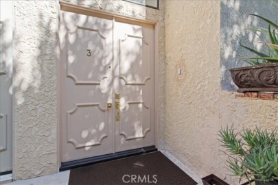 5727 Etiwanda #3 Photo