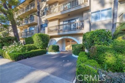 Terrific Newly Listed Ports of Call Condominiums Condominium Located at 5400 Lindley Avenue #121