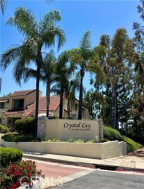 Gorgeous Crystal Cay Condominium Located at 113 Pearl #106 was Just Sold