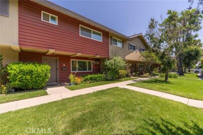13654 Red Hill Photo