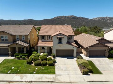 46545 Peach Tree Street Photo