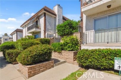 Gorgeous Independence Gardens Condominium Located at 8544 Independence Avenue #102 was Just Sold