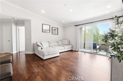 1980 Las Colinas Circle #308 Photo