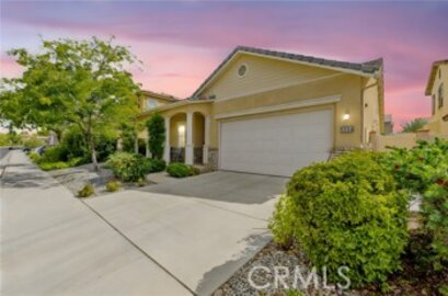 Lovely Roripaugh Ranch Single Family Residence Located at 39154 Trail Creek Lane was Just Sold