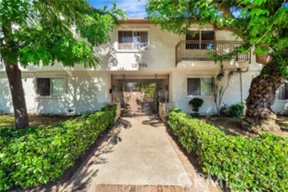 Outstanding Newly Listed Collinwood Condominiums Condominium Located at 18601 Collins Street #D17