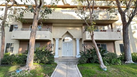 4358 Mammoth Avenue #2 Photo
