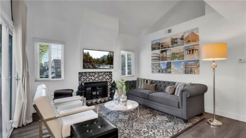 125 Briarglen Photo