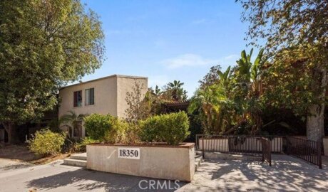 18350 Hatteras #123 Photo