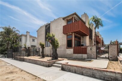 13632 Valerio Street #2 Photo