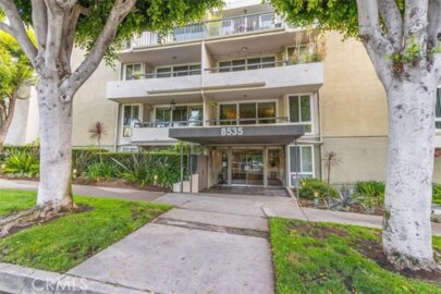 8535 W West Knoll #209 Photo
